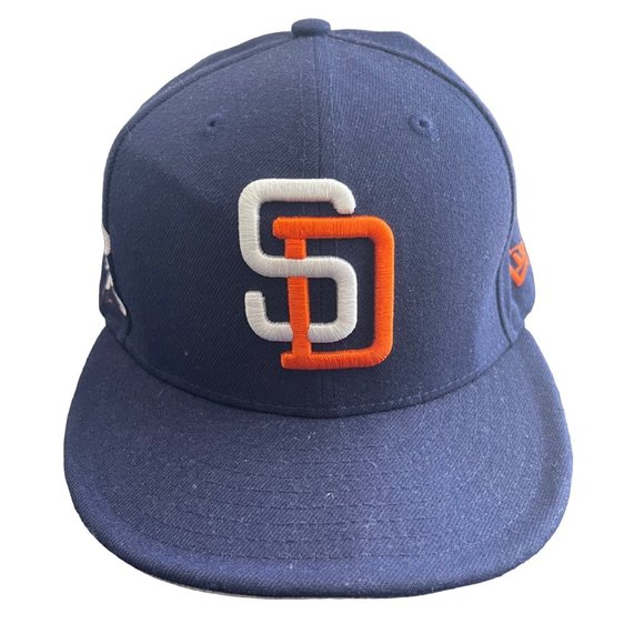 San Diego Padres 1969 New Era Fitted 6 7/8th Baseball Cap Cooperstown Edition - Picture 1 of 7